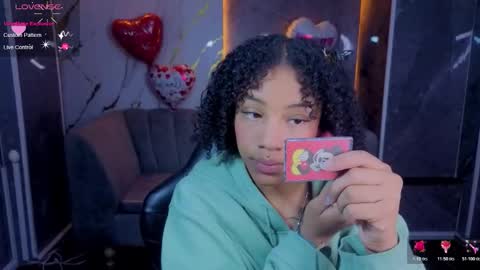 Snapshot of violeth_b chatting on February 2026 01:38:02 PM violeth_b online show from February 2026 01:38:02 PM