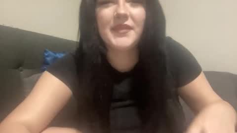 Snapshot of violetkittyy chatting on October 2025 04:07:02 PM Violet Kitty online show from October 2025 04:07:02 PM