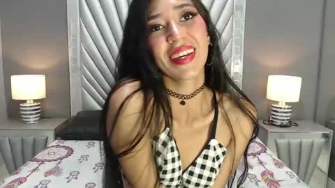 violetpons online show from April 2026 08:55:02 PM