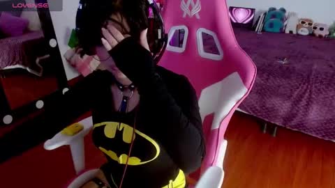   online show from September 2025 07:57:01 PM