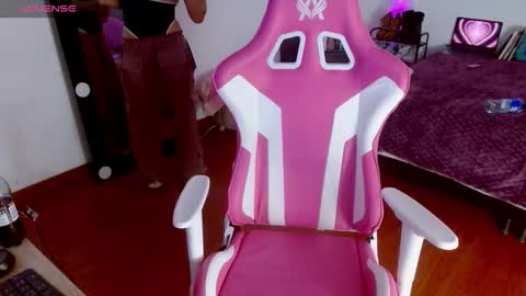   online show from September 2025 07:36:01 PM