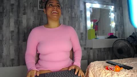 violetroussee online show from March 2026 06:51:01 PM