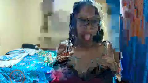 Snapshot of violetsexhot999 chatting on December 2024 10:02:02 AM Violet777 online show from December 2024 10:02:02 AM
