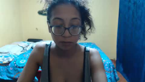 Snapshot of violetsexhot999 chatting on December 2024 01:59:01 AM Violet777 online show from December 2024 01:59:01 AM