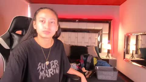 violetskinny online show from January 2025 06:27:02 PM