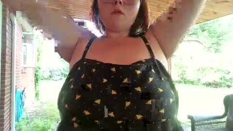 VioletSunflower online show from May 2026 06:58:01 PM