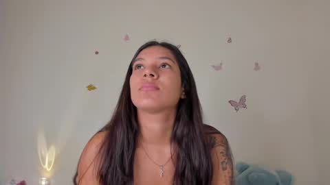 violett_24_ online show from January 2026 12:01:02 AM