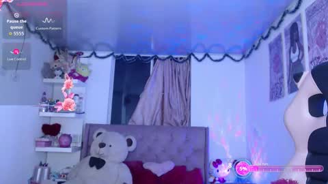 violett_brown9 online show from February 2026 04:22:01 AM