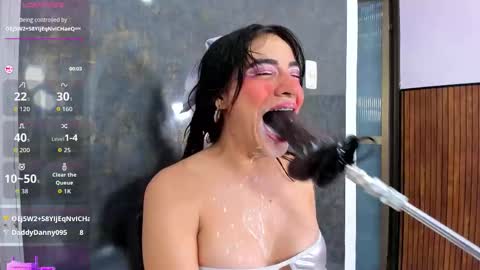 Violett online show from October 2025 03:47:02 AM