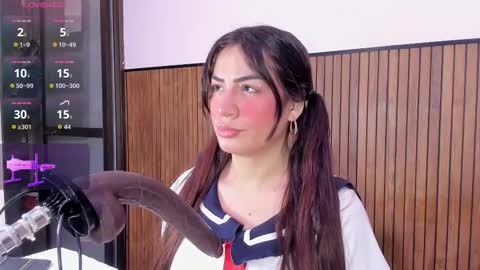 Violett online show from January 2026 12:25:01 AM