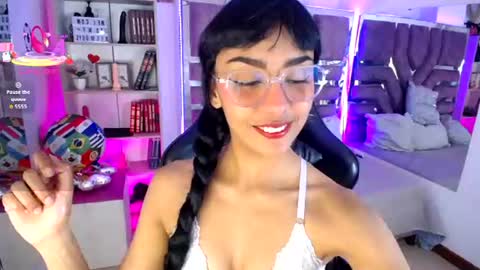 Violet online show from July 2026 11:26:01 AM