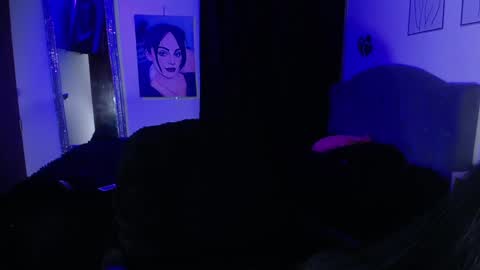 violett  Independent model online show from January 2025 12:34:02 AM