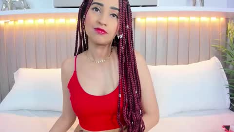 Violett  online show from October 2025 08:09:02 PM