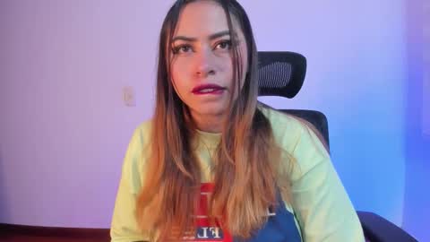 Violeta online show from September 2025 10:31:01 PM