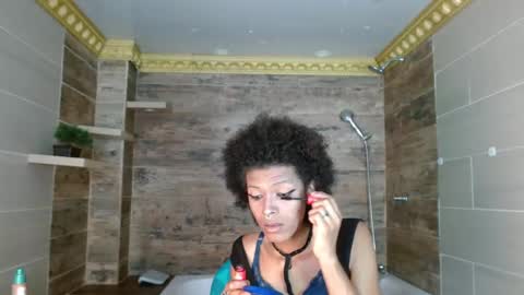 V I O L E T T E  online show from February 2026 04:19:01 PM