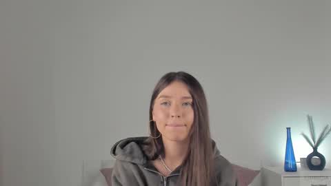 violetta_finch online show from March 2025 02:02:02 PM