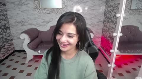 Violetta  online show from December 2024 02:01:01 PM