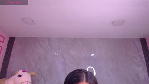 Snapshot of violetta_jhonson_v chatting on November 2025 03:45:02 AM Violetta online show from November 2025 03:45:02 AM