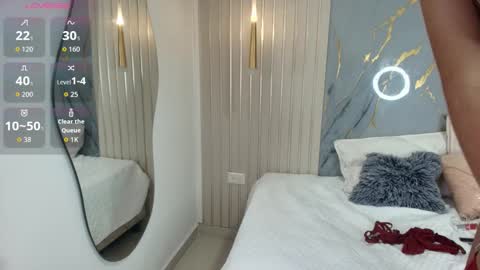 violetta_ross online show from September 2025 11:10:01 AM