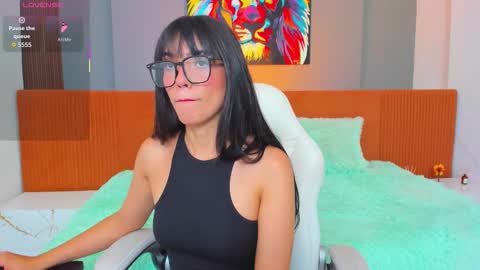 violetta online show from November 2025 10:13:02 AM