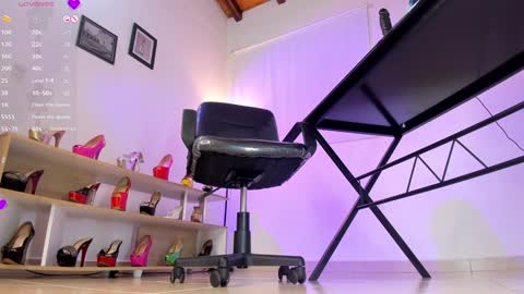 CALL ME TATIANA online show from February 2025 08:21:01 PM