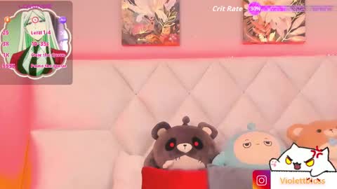 Violeta  online show from October 2025 07:44:02 PM