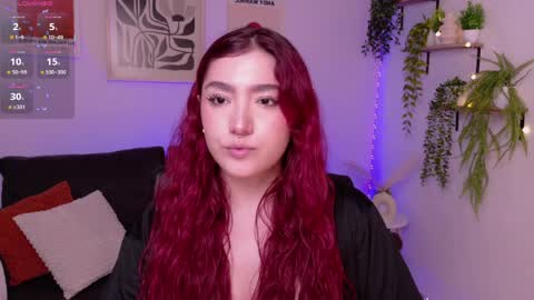 Violett Castel online show from April 2026 07:00:01 PM