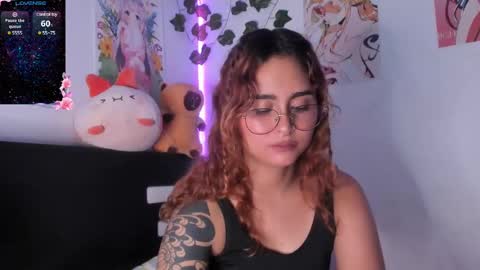 Violette  online show from January 2025 09:51:02 PM