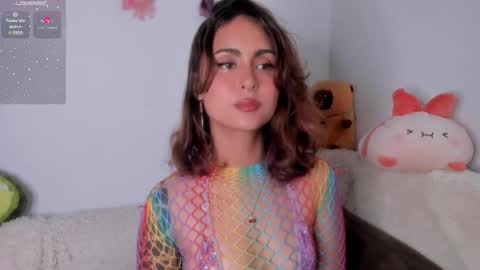 Violette  online show from December 2025 09:56:01 PM