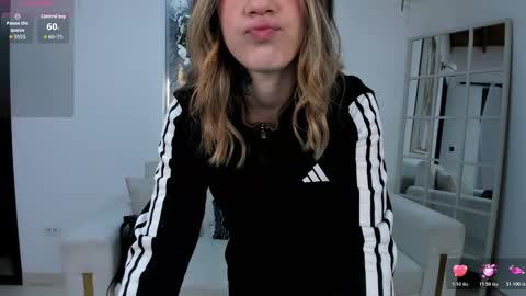 Violett  online show from February 2026 10:56:02 AM