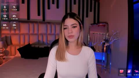 Violett  online show from March 2026 06:59:01 PM