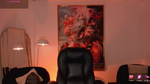 Violett  online show from March 2026 06:30:02 PM