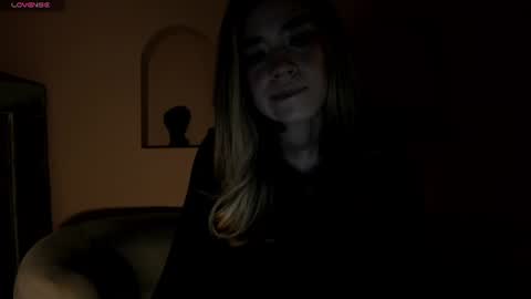 Violett  online show from July 2026 11:06:01 AM
