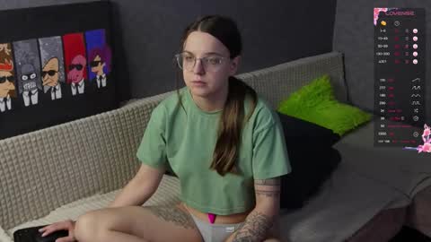 Violet online show from February 2026 11:50:02 AM