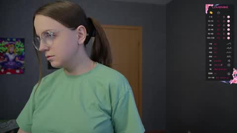 Violet online show from April 2026 08:39:02 AM