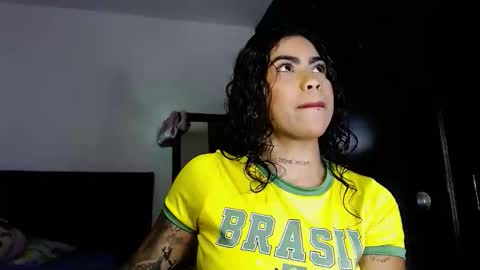  Violet  online show from October 2025 02:55:02 AM