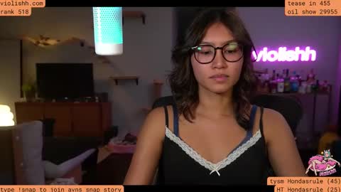 follow me on twitter violishh and ig violishh  online show from November 2025 01:20:02 AM