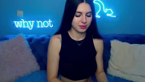 viollinalv online show from December 2024 05:39:02 AM