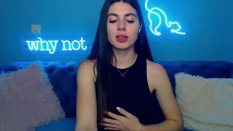 viollinalv online show from December 2024 08:41:01 AM