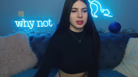 viollinalv online show from December 2024 05:47:01 AM