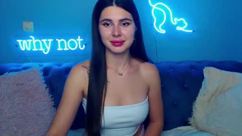 viollinalv online show from October 2025 12:37:02 PM