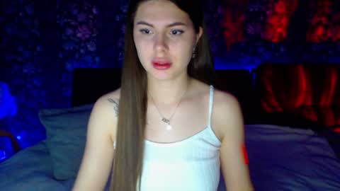 viollinalv online show from March 2026 08:48:01 PM