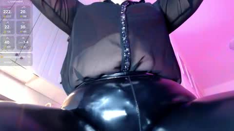 Snapshot of vip_juicy chatting on January 2025 11:59:01 AM VelvettTime online show from January 2025 11:59:01 AM