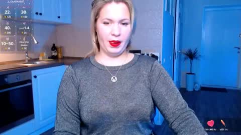 Snapshot of vip_juicy chatting on January 2025 09:36:02 AM VelvettTime online show from January 2025 09:36:02 AM