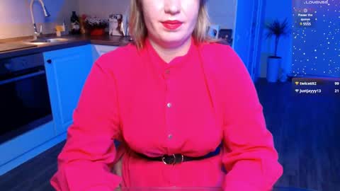 Snapshot of vip_juicy chatting on February 2025 01:09:02 PM VelvettTime online show from February 2025 01:09:02 PM