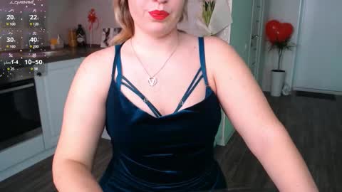 Snapshot of vip_juicy chatting on February 2025 08:44:02 AM VelvettTime online show from February 2025 08:44:02 AM