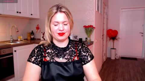 Snapshot of vip_juicy chatting on February 2025 12:05:02 PM VelvettTime online show from February 2025 12:05:02 PM