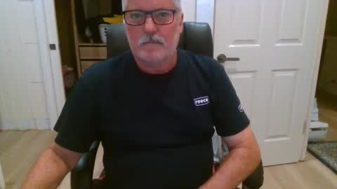 viper654321 online show from February 2026 07:59:02 AM