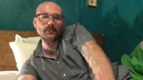 Snapshot of viperandcreme chatting on June 2026 12:45:02 AM Creme online show from June 2026 12:45:02 AM