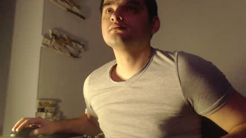 Snapshot of virgil____ chatting on December 2024 11:14:01 PM virgil____ online show from December 2024 11:14:01 PM